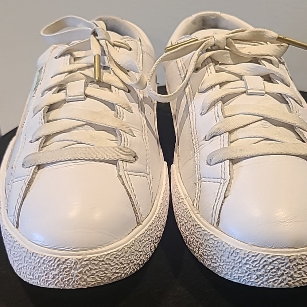 Puma women's "Love" sz. 10. White leather court shoes (#954) - Picture 5 of 12